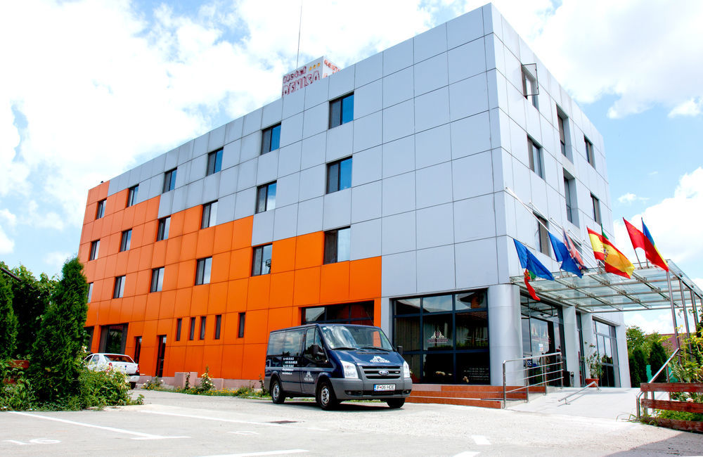Denisa Hotel Otopeni Exterior photo