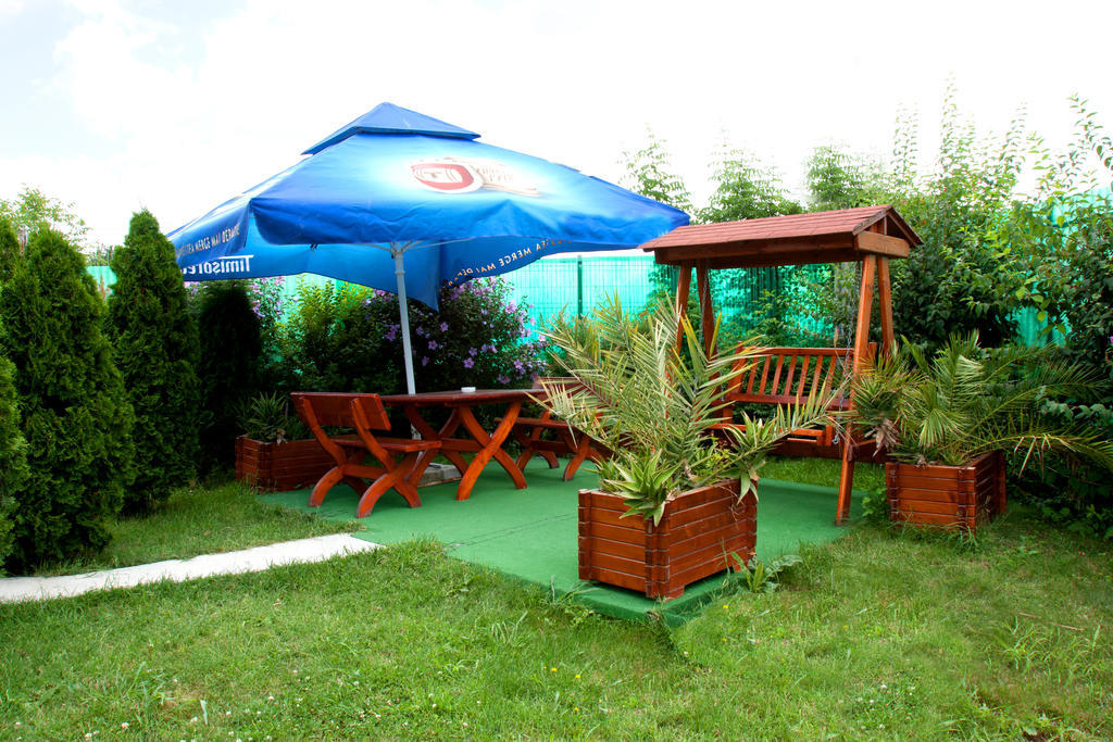 Denisa Hotel Otopeni Exterior photo